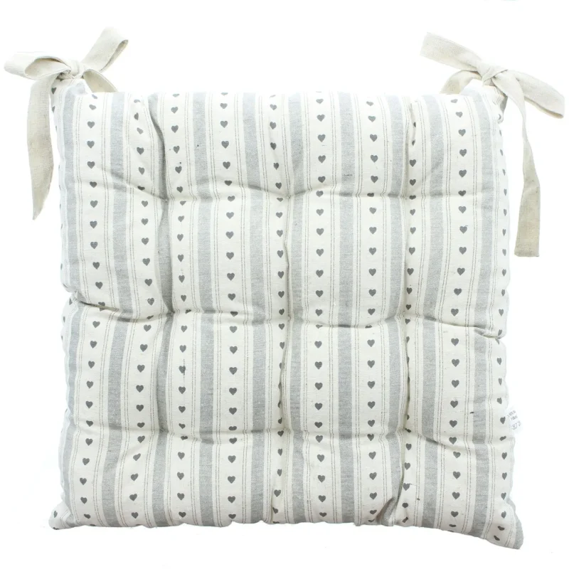 Cottage Stuhlkissen mit Herzstoff 40 x 40 cm