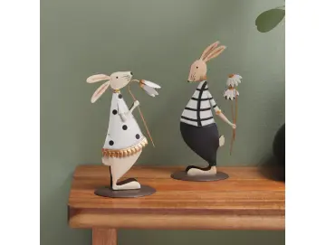 Figur "Hasenpaar mit Blümchen", 2er Set