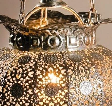 Hängewindlicht "Fata Morgana" klein aus Metall, 73 cm hoch mit Kette, orientalische Laterne, Kerzenhalter, Gartenlaterne, Hängelaterne, Metalllwindlicht