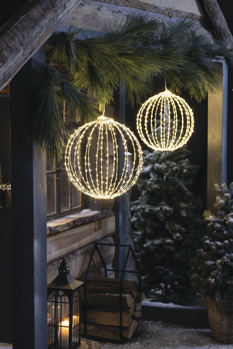LED-Kugel "Shine" aus Metall, silber, mit ca. 384 LED, Leuchtkugel mit Timer, Dekokugel Ø 40cm, Balkon- und Gartendeko für Draußen