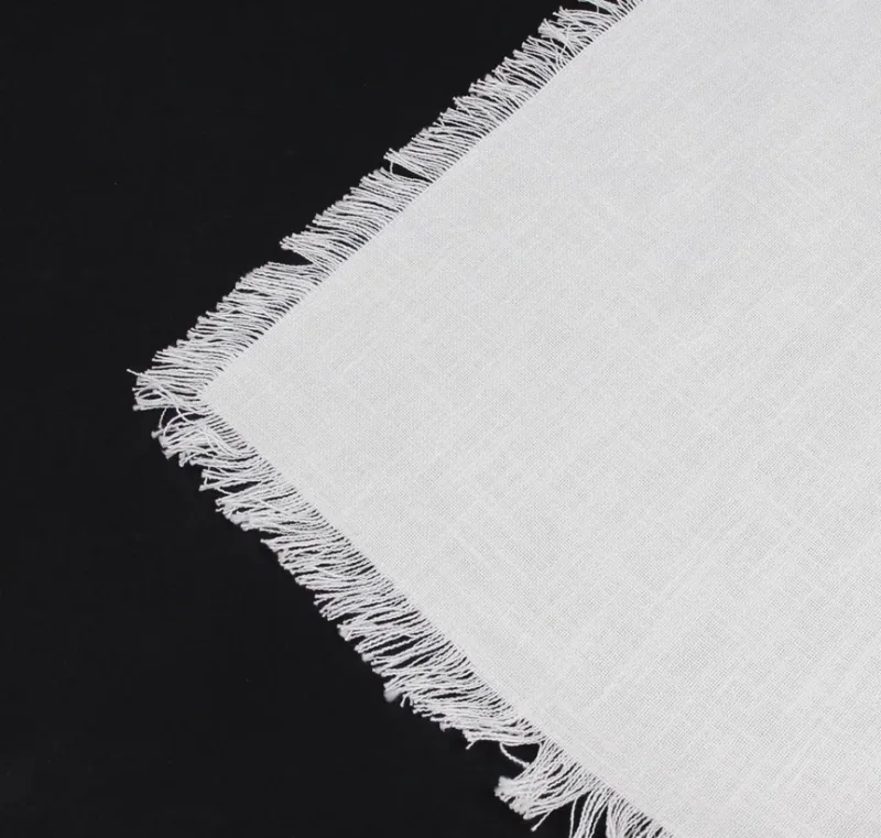 Tafeldecke Mahon, cremeweiß, Leinenoptik, 100% Baumwolle Maße: 140 x 180 cm