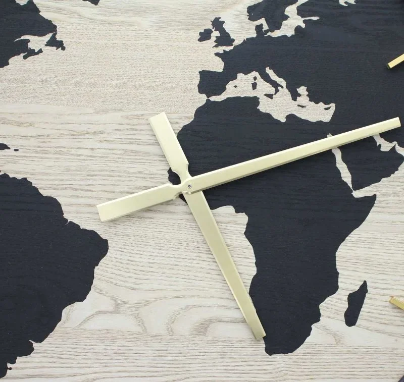 Wanduhr "Globetrotter"